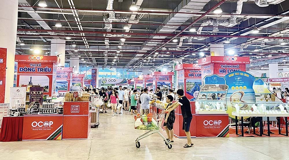 Quảng Ninh kết nối sản phẩm OCOP với du lịch Quảng Ninh kết nối sản phẩm OCOP với du lịch