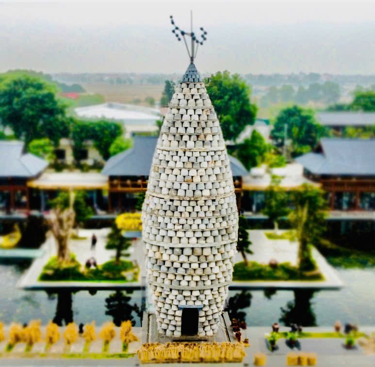 Tháp Thần Nông ở Bắc Ninh có sự tham gia của nghệ nhân Cao Văn Chiến Tháp Thần Nông ở Bắc Ninh có sự tham gia của nghệ nhân Cao Văn Chiến