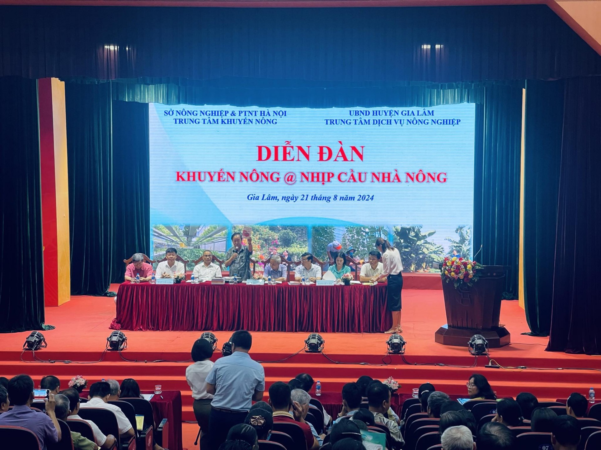 Gia Lâm: 250 đại biểu đại diện cho các hộ nông dân tham gia Diễn đàn Nhịp cầu nhà nông