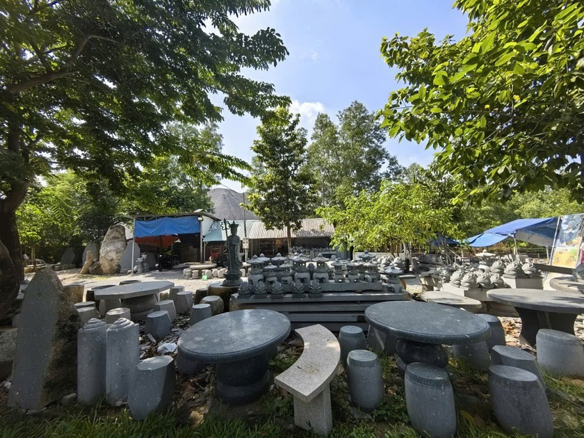 Làng nghề làm đá Bửu Long hàng trăm năm tuổi Làng nghề làm đá Bửu Long hàng trăm năm tuổi