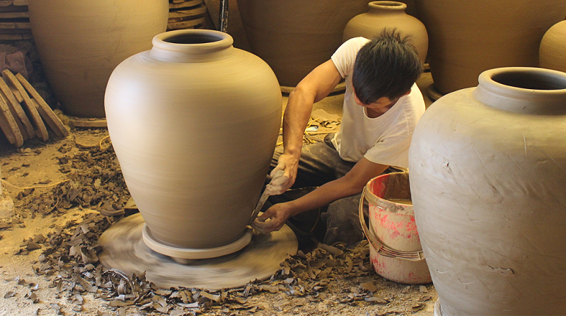 Làng nghề gốm Gia Thuỷ - Nơi ngọn lửa nung rực cháy suốt 5 thập kỷ