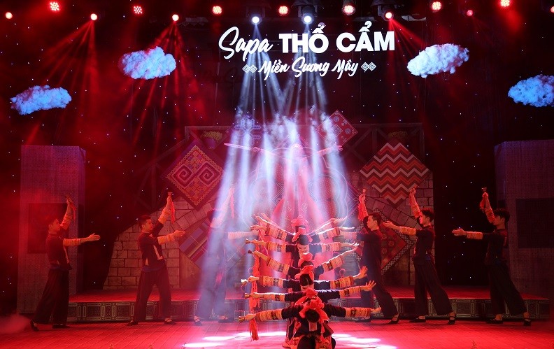 Festival Thổ cẩm Lào Cai - sắc màu văn hóa giữa miền sương mây Festival Thổ cẩm Lào Cai - sắc màu văn hóa giữa miền sương mây