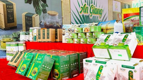 san pham ocop sinh ra tu lang o an giang