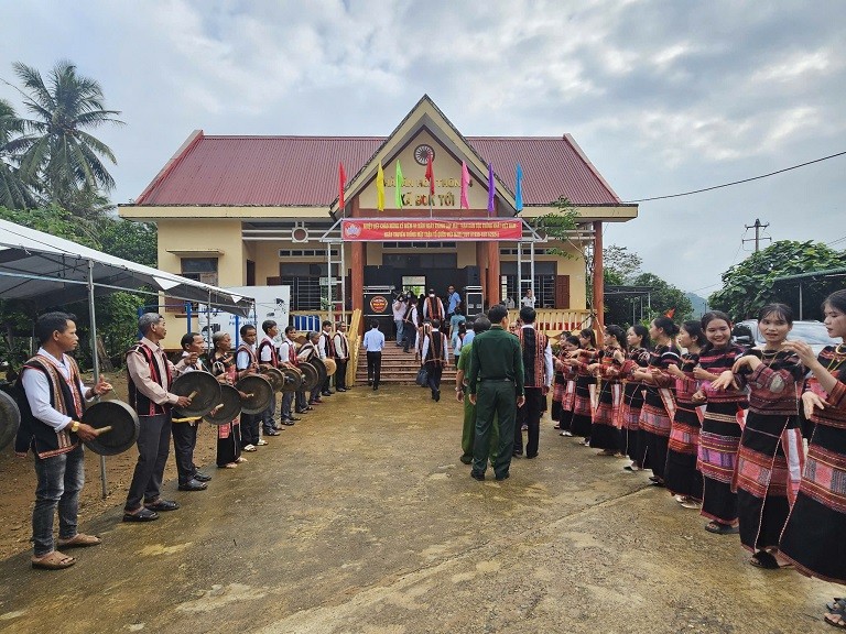 Bình Định: Rộn ràng Ngày hội Đại đoàn kết toàn dân tộc tại xã Bok Tới Bình Định: Rộn ràng Ngày hội Đại đoàn kết toàn dân tộc tại xã Bok Tới