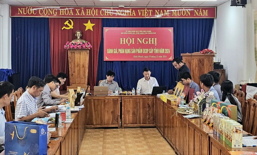 Hội đồng đánh giá sản phẩm Hội đồng đánh giá sản phẩm