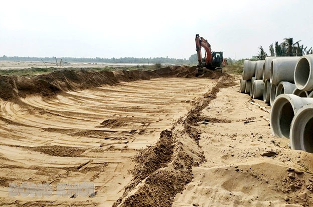 Xây dựng hạ tầng Khu công nghiệp Phú Thuận, huyện Bình Đại để thu hút đầu tư