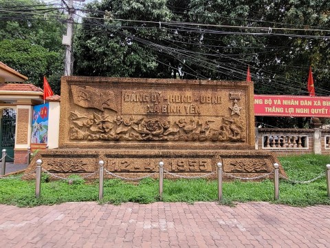 xa binh yen thach that day manh quy hoach quan ly dat dai trat tu xay dung giai phong mat bang