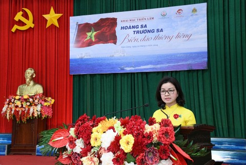 trien lam hoang sa truong sa bien dao thieng lieng