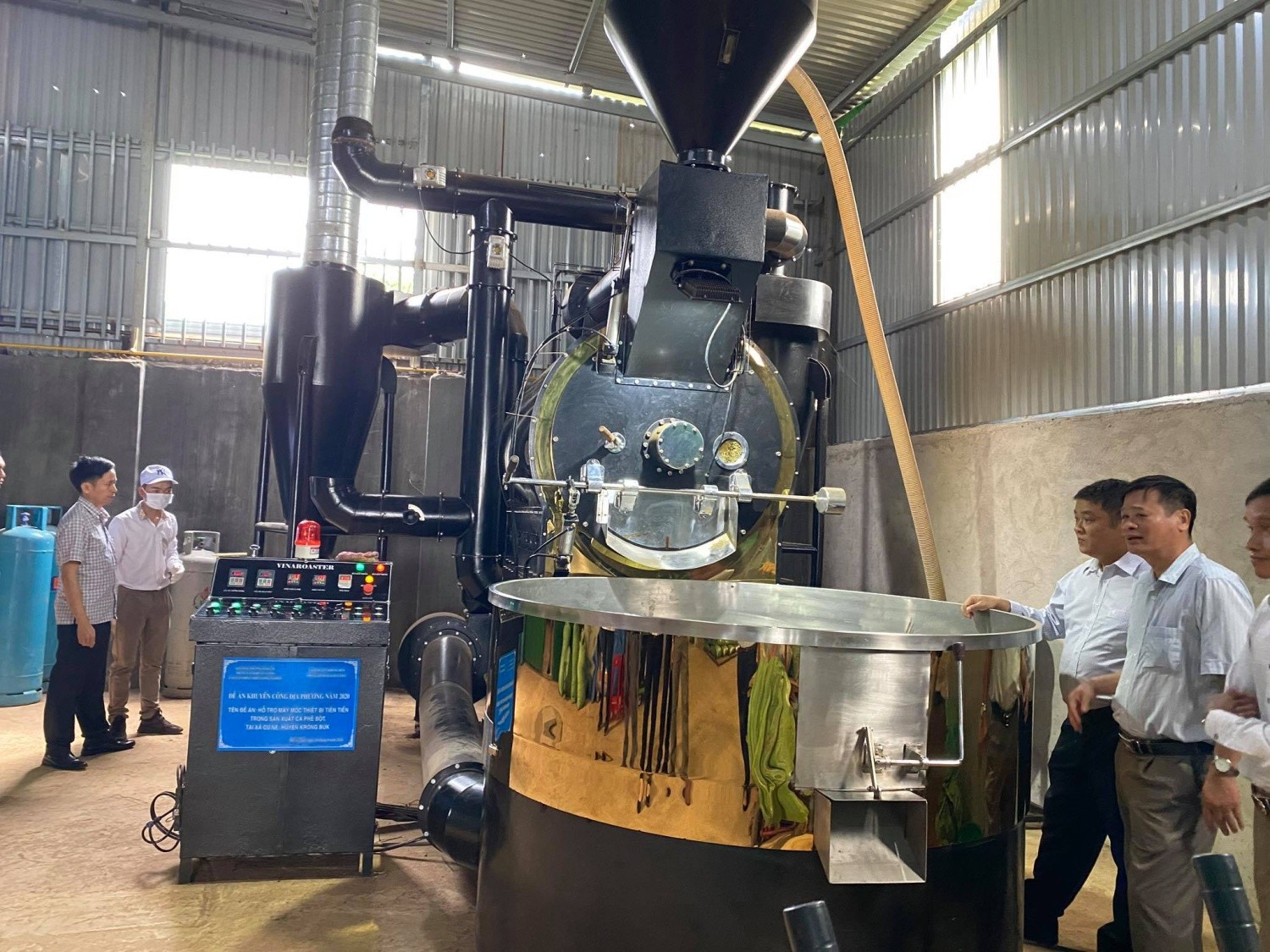 Khuyến công Đắk Lắk: Nghiệm thu đề án hỗ trợ chế biến sầu riêng