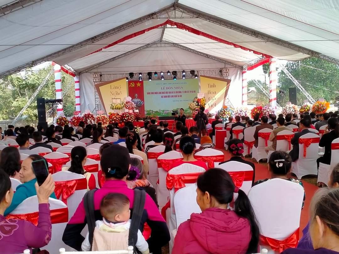 Xã Sơn Đông, TX Sơn Tây (Hà Nội): Tổ chức lễ đón nhận Bằng công nhận làng nghề mộc Vạn An đạt danh hiệu Xã Sơn Đông, TX Sơn Tây (Hà Nội): Tổ chức lễ đón nhận Bằng công nhận làng nghề mộc Vạn An đạt danh hiệu