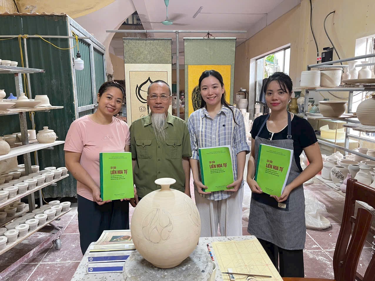 Gốm Bát Tràng Gốm Bát Tràng