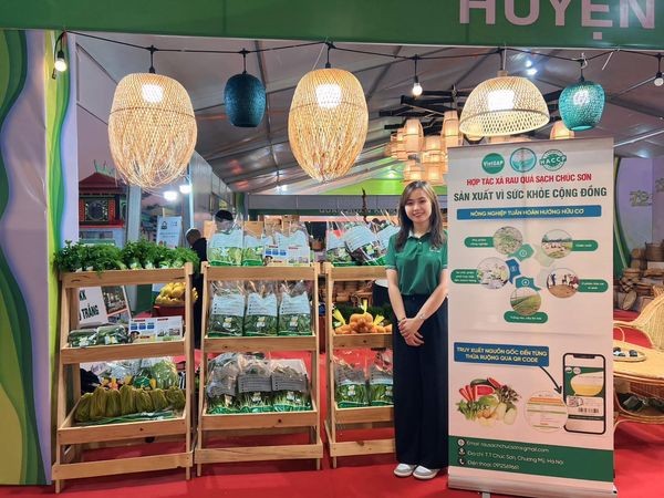 HTX Rau Quả Sạch Chúc Sơn đã có mặt tại gian hàng của Huyện Chương Mỹ s