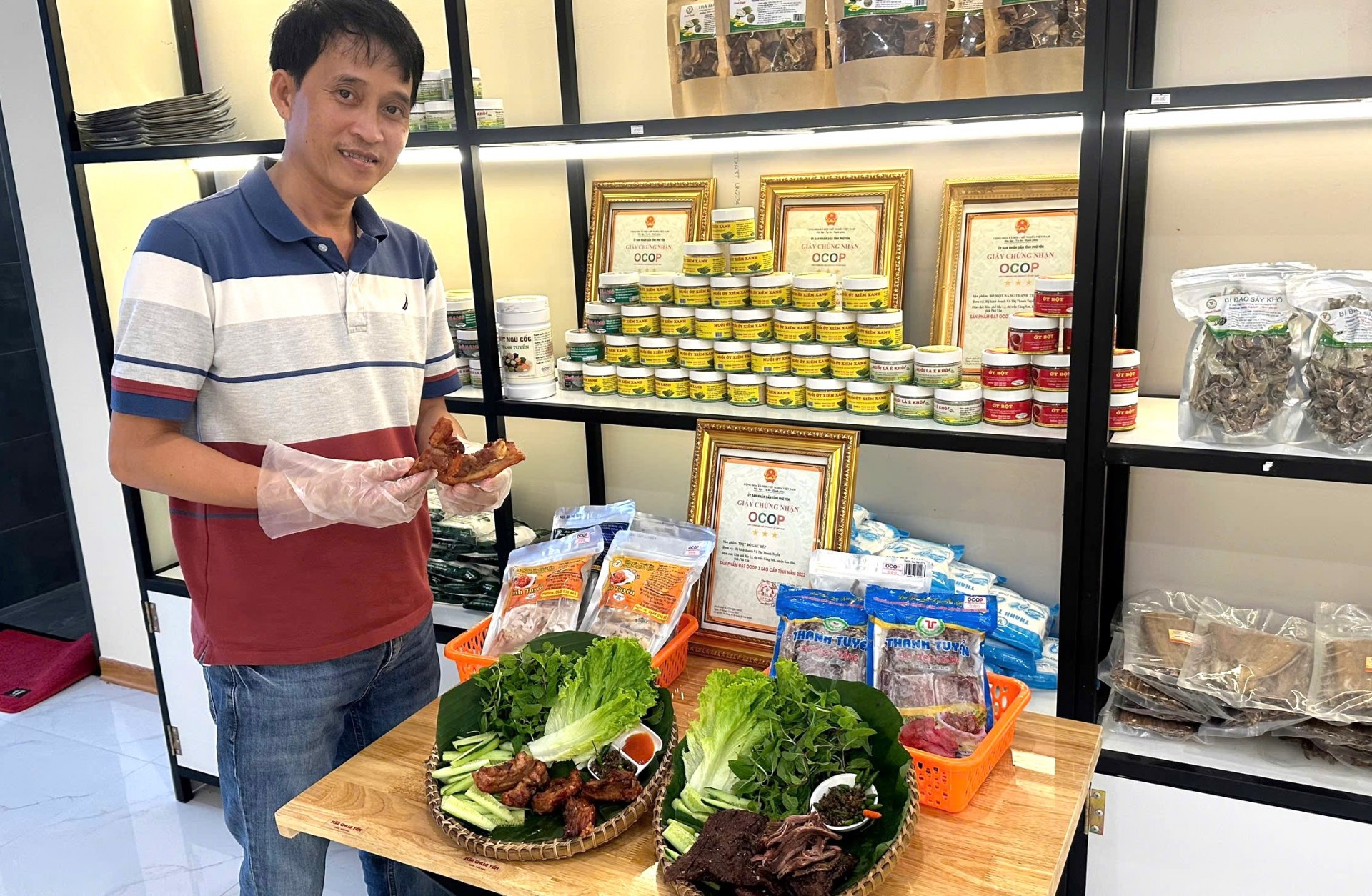 Sản phẩm bò một nắng huyện Sông Hinh đạt OCOP 3 sao 