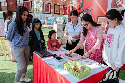 Festival làng nghề nông sản địa phương