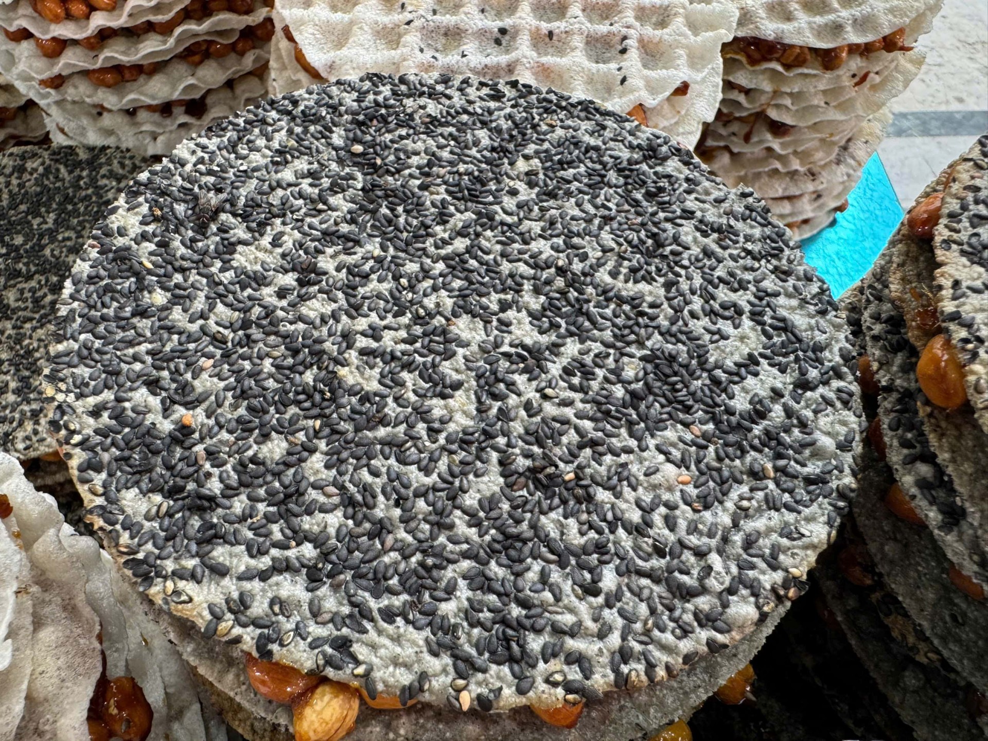 Cu Đơ Ông Bà Thư Viện - Mật ngọt gừng cay thấm đượm tấm lòng người dân xứ Nghệ Cu Đơ Ông Bà Thư Viện - Mật ngọt gừng cay thấm đượm tấm lòng người dân xứ Nghệ