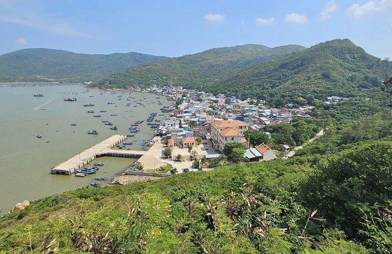 Bình Định phấn đấu đón 10 triệu lượt khách trong năm 2025 Bình Định phấn đấu đón 10 triệu lượt khách trong năm 2025