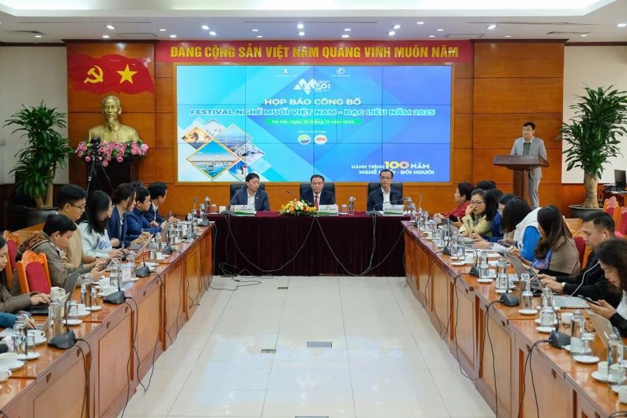 Nâng tầm giá trị hạt muối thông qua Festival nghề muối Việt Nam 2025 Nâng tầm giá trị hạt muối thông qua Festival nghề muối Việt Nam 2025