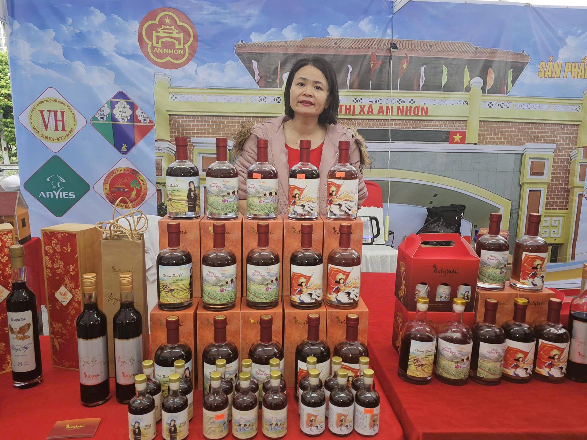 Đặc sắc Phiên chợ nông sản Bình Định lần thứ III năm 2024 Đặc sắc Phiên chợ nông sản Bình Định lần thứ III năm 2024