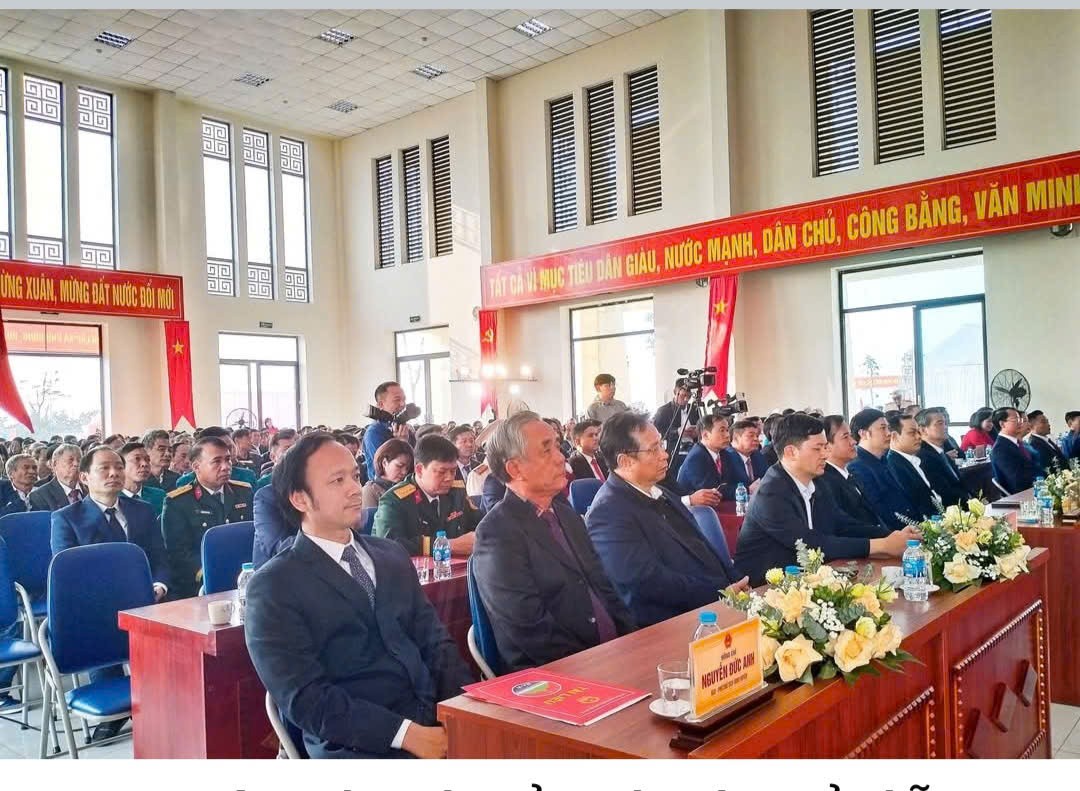 Huyện Ba Vì (Hà Nội) : Tổ chức Lễ công bố nghị quyết của UBTV Quốc Hội về việc thành lập xã Phú Hồng