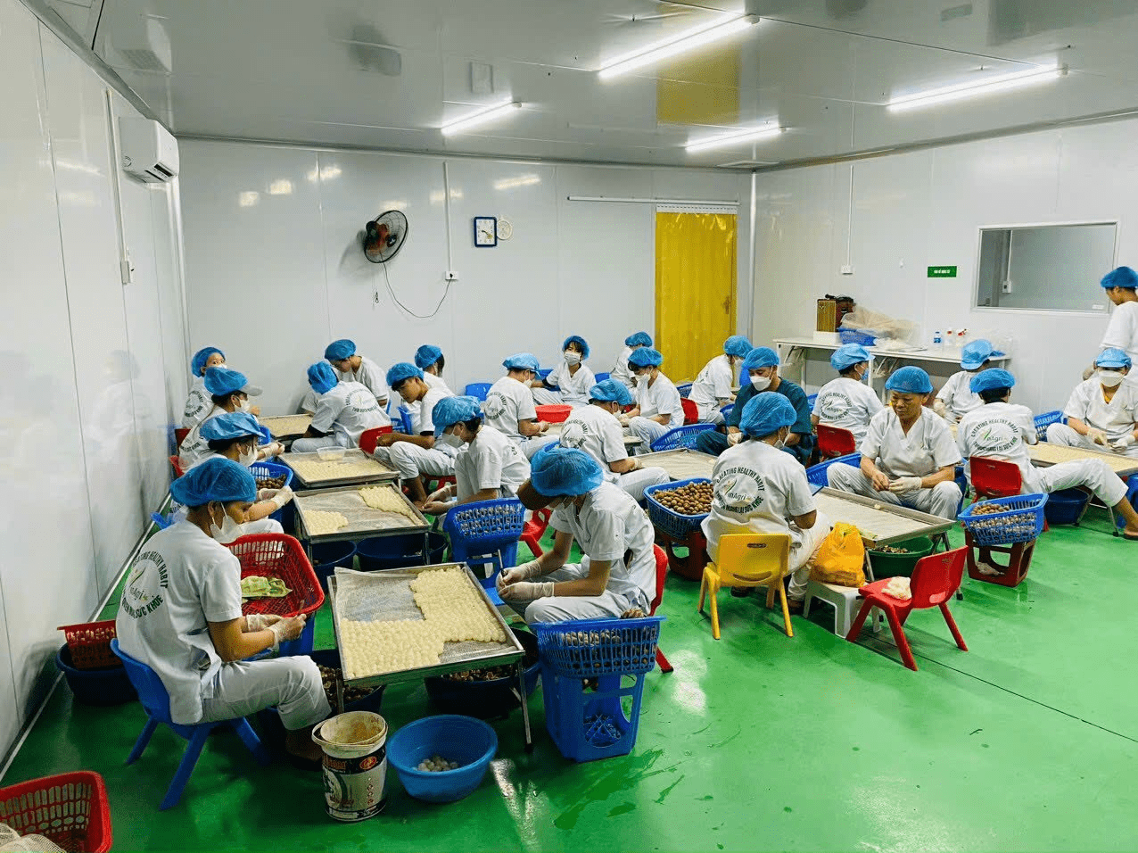 Chàng trai trẻ đất nhãn đã mang lại thương hiệu cho đặc sản quê hương Chàng trai trẻ đất nhãn đã mang lại thương hiệu cho đặc sản quê hương