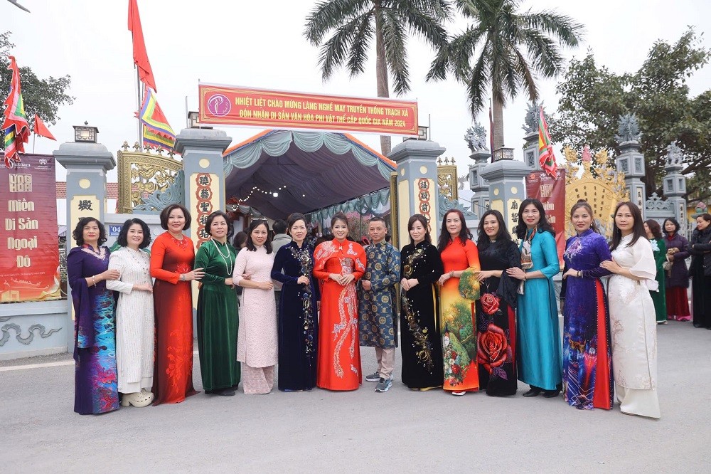Lễ giỗ tổ nghề may làng Trạch Xá: Tôn vinh nghề truyền thống và gìn giữ bản sắc tinh hoa
