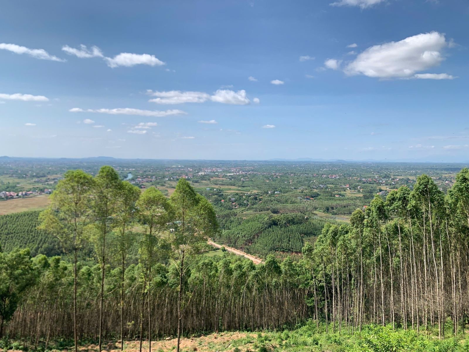 Bắc Giang đặt quyết tâm cao độ để thực hiện thắng lợi mục tiêu quốc gia xây dựng nông thôn mới. Bắc Giang đặt quyết tâm cao độ để thực hiện thắng lợi mục tiêu quốc gia xây dựng nông thôn mới.