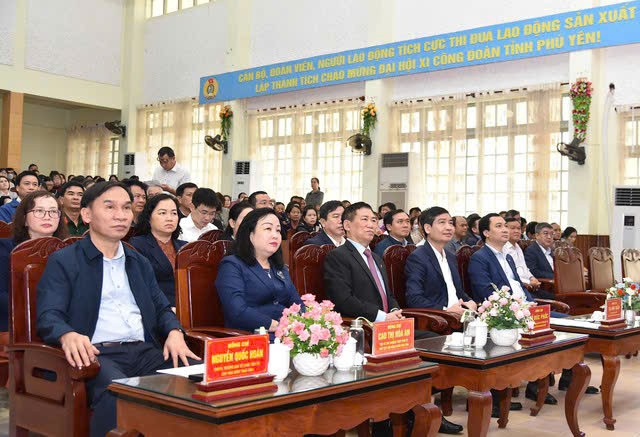 Phó Thủ tướng Hồ Đức Phớc tham dự chương trình Phó Thủ tướng Hồ Đức Phớc tham dự chương trình