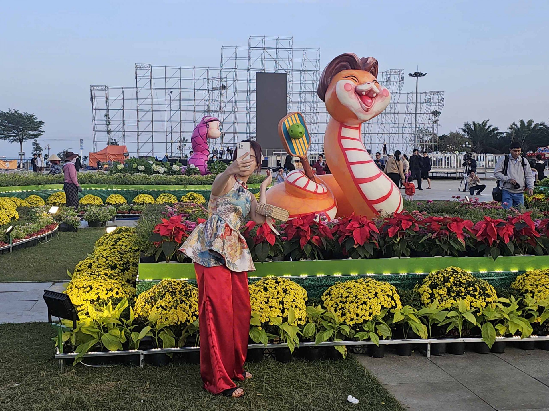 Ấn tượng với cụm linh vật năm Ất Tỵ 2025 tại Bình Định Ấn tượng với cụm linh vật năm Ất Tỵ 2025 tại Bình Định