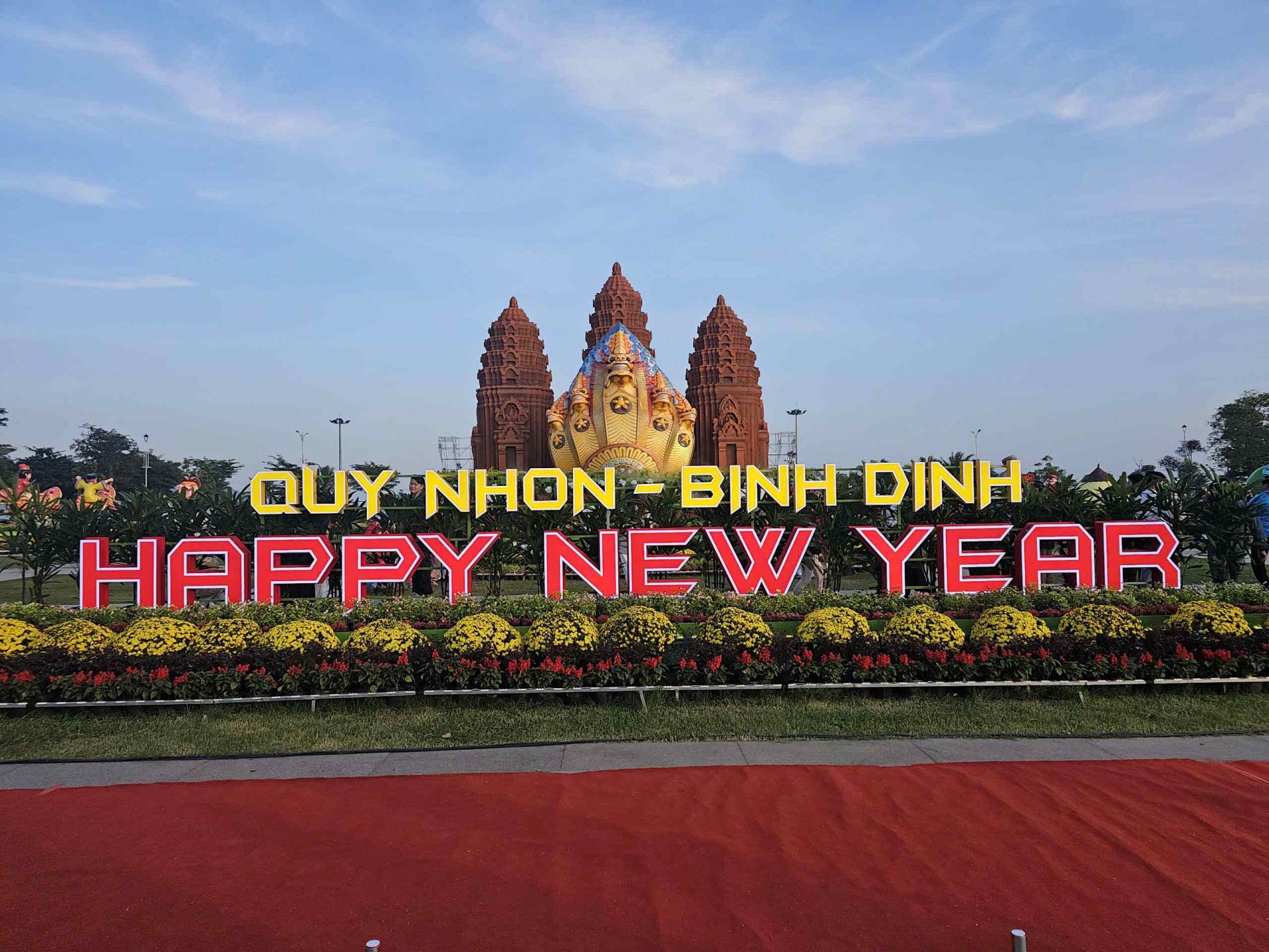 Ấn tượng với cụm linh vật năm Ất Tỵ 2025 tại Bình Định Ấn tượng với cụm linh vật năm Ất Tỵ 2025 tại Bình Định