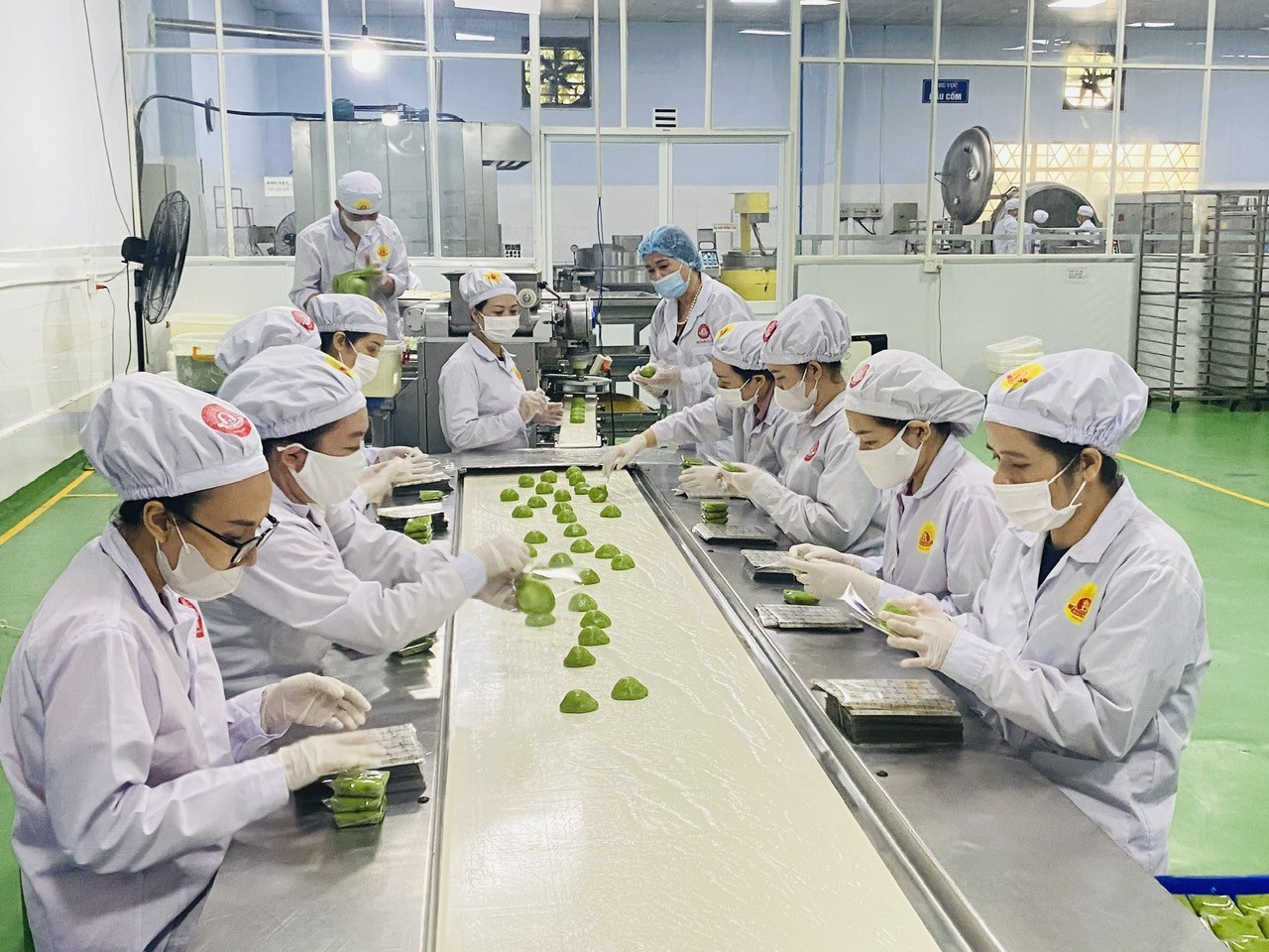 Bánh kẹo Bảo Minh xuất khẩu lô hàng đầu tiên sang thị trường Bắc Mỹ Bánh kẹo Bảo Minh xuất khẩu lô hàng đầu tiên sang thị trường Bắc Mỹ