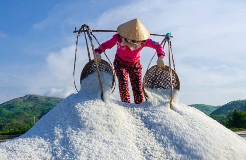 phu yen lang nghe san xuat muoi tuyet diem diem den van hoa doc dao