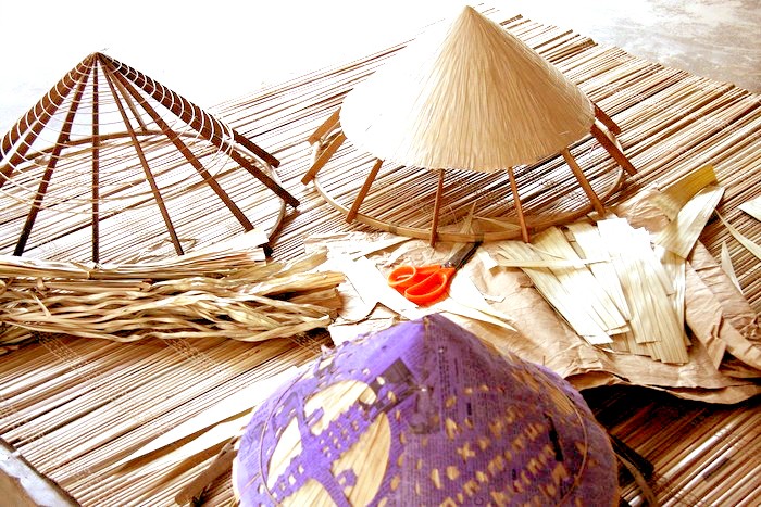 Nón lá Tây Hồ Dấu ấn văn hoá vùng đất Cố đô Huế