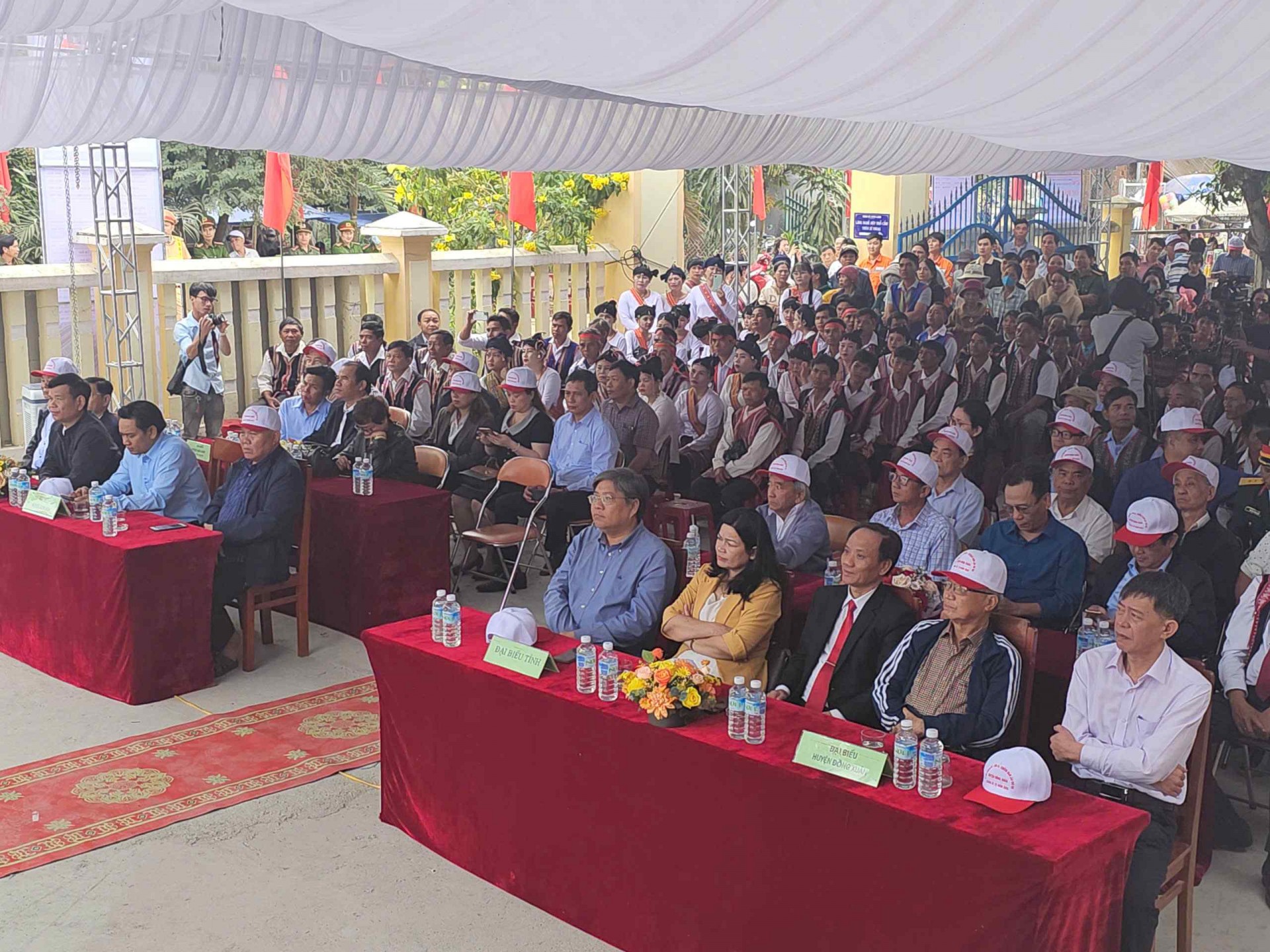 Phú Yên: Lễ hội Trống Đôi - Cồng Ba - Chiêng Năm hội tụ những di sản văn hóa Phú Yên: Lễ hội Trống Đôi - Cồng Ba - Chiêng Năm hội tụ những di sản văn hóa