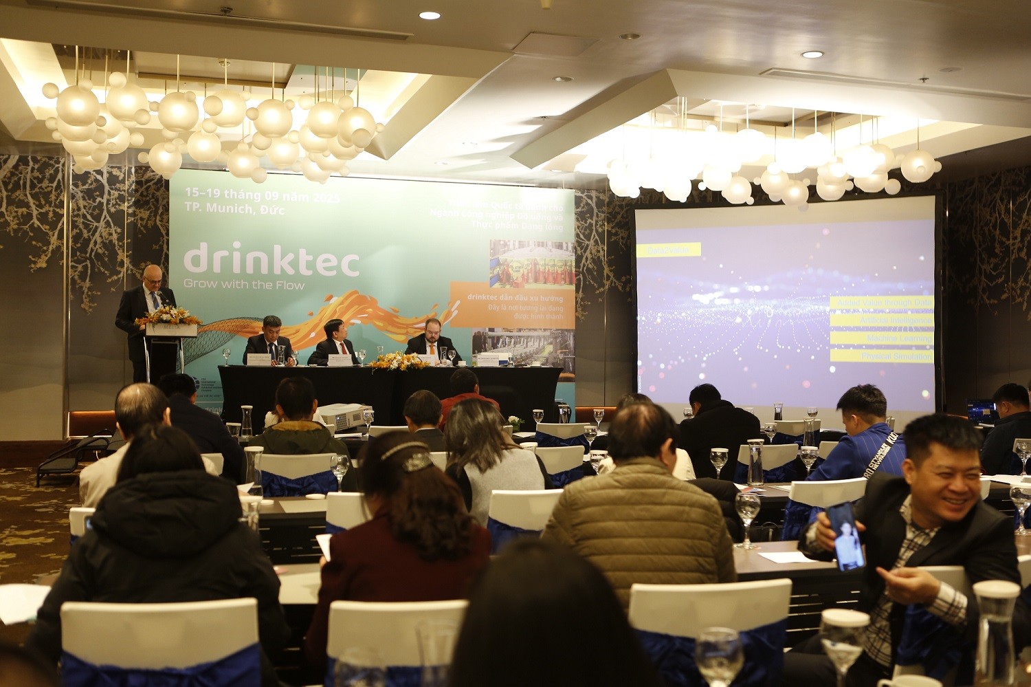 Triển lãm Drinktec 2025: Cơ hội vàng cho doanh nghiệp Việt Nam trong ngành đồ uống và thực phẩm dạng lỏng Triển lãm Drinktec 2025: Cơ hội vàng cho doanh nghiệp Việt Nam trong ngành đồ uống và thực phẩm dạng lỏng
