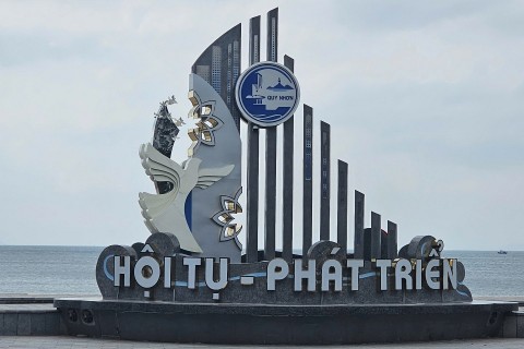 binh dinh to chuc nhieu su kien lon nhan ky niem 50 nam ngay giai phong tinh