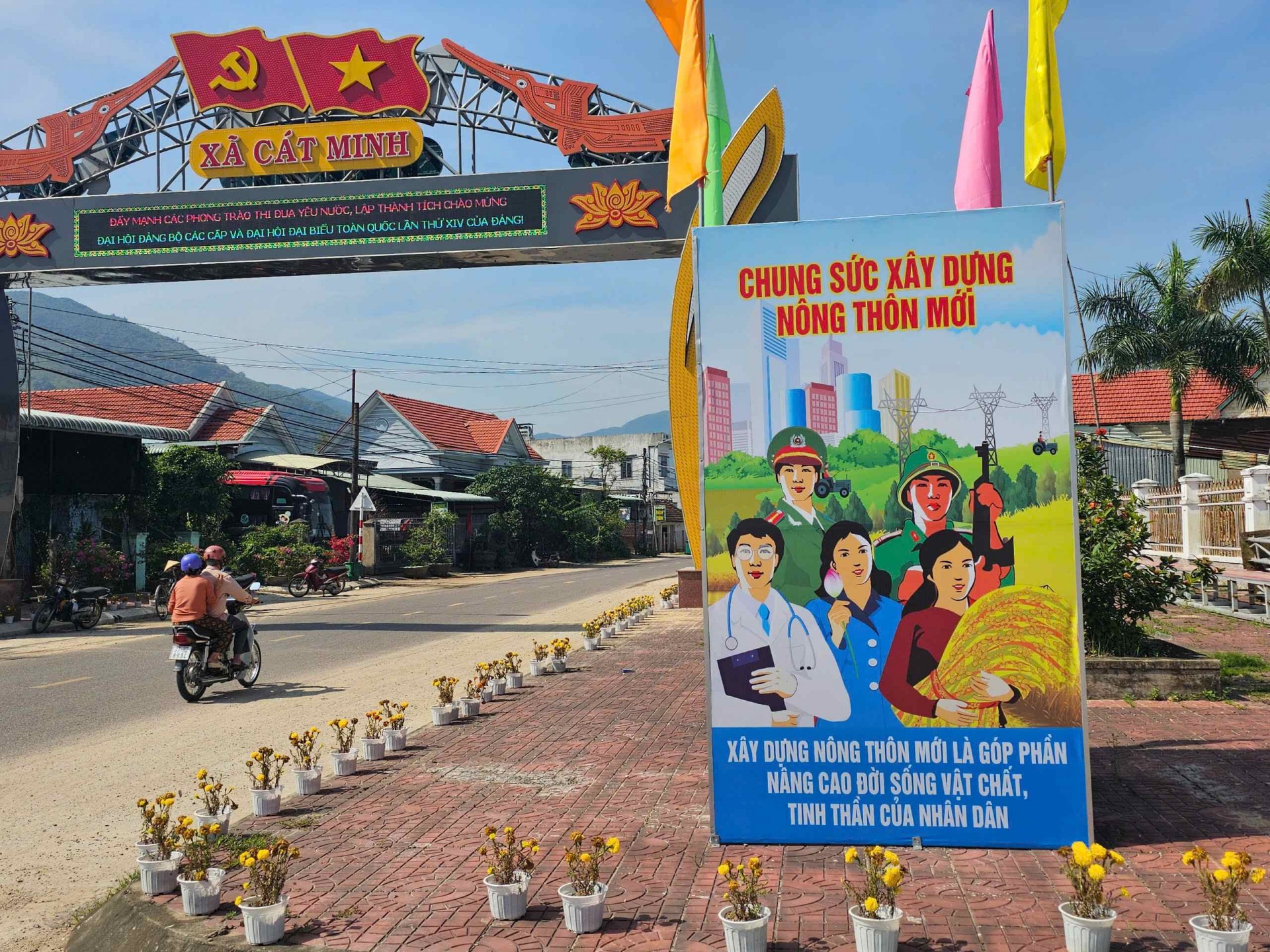 Bình Định: Xã Cát Minh xây dựng nông thôn mới kiểu mẫu về cảnh quan môi trường