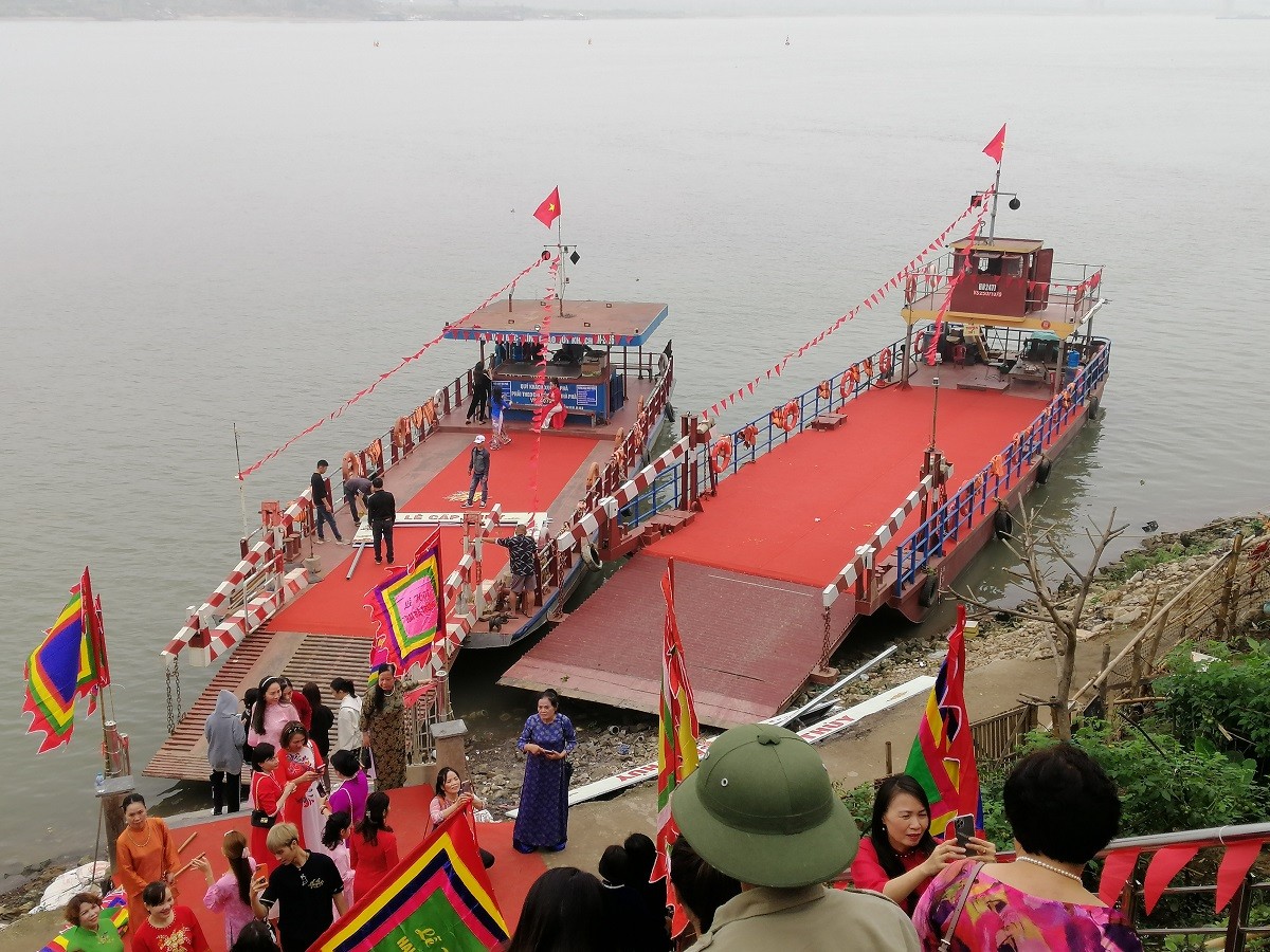 Lễ hội đền Hai Bà Trưng: Khi lòng biết ơn đi vào văn hóa truyền thống Lễ hội đền Hai Bà Trưng: Khi lòng biết ơn đi vào văn hóa truyền thống