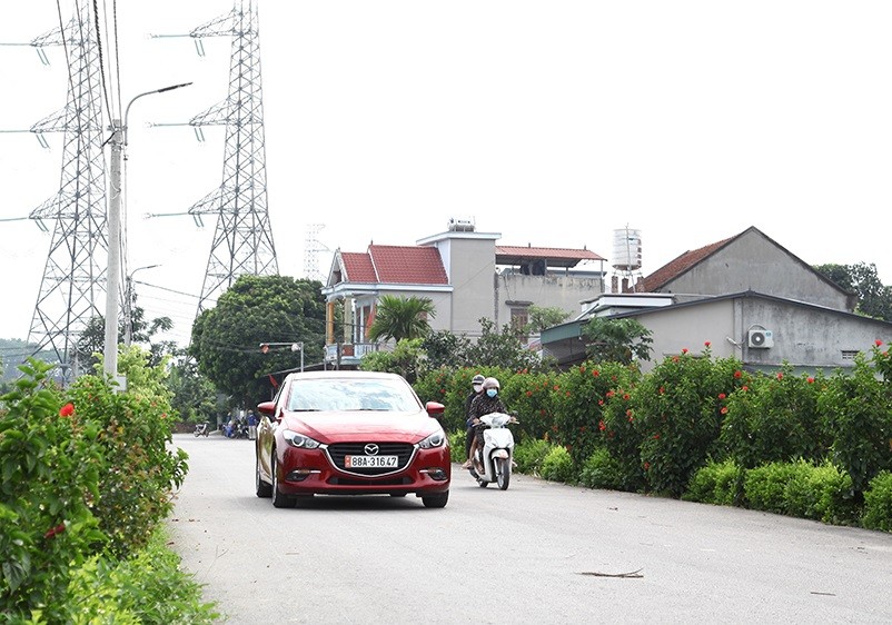 Những con đường sáng - xanh - sạch - đẹp của thôn Chùa Vàng, xã Minh Quang (Tam Đảo). Ảnh: Trường Khanh
