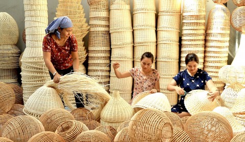 Nâng cao năng lực marketing xuất khẩu sản phẩm thủ công mỹ nghệ làng nghề Việt nam