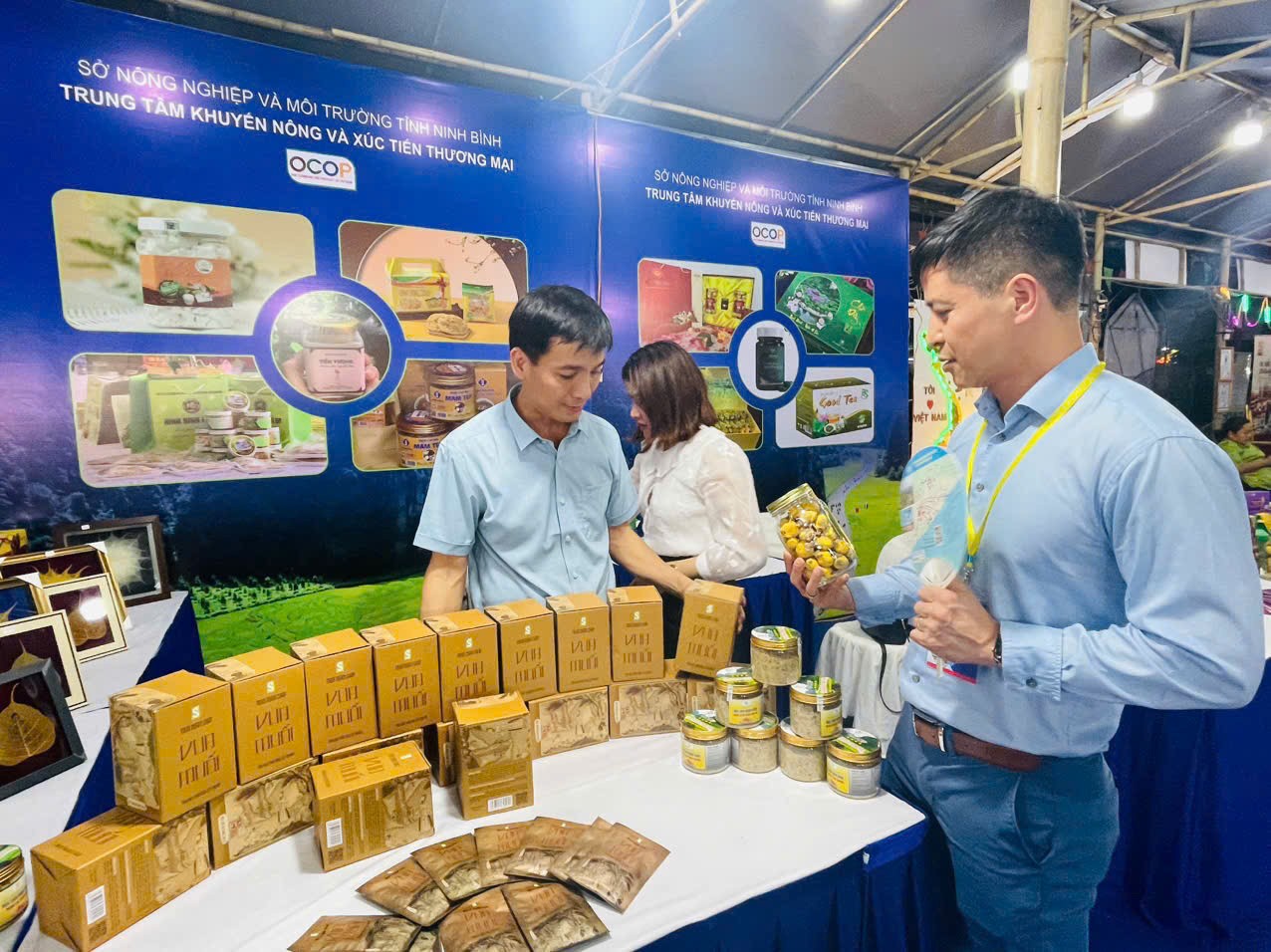 rung tâm Xúc tiến thương mại nông nghiệp