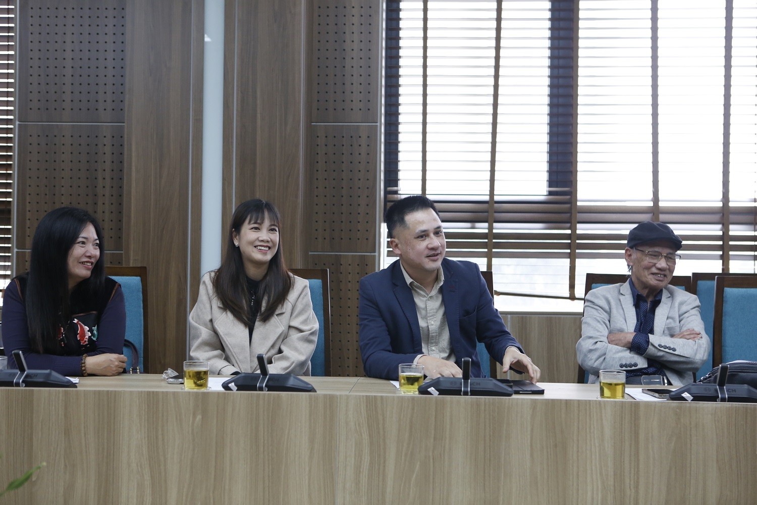 Quận Tây Hồ (Hà Nội): Phát động sáng tác ca khúc chào mừng 30 năm thành lập quận Tây Hồ Quận Tây Hồ (Hà Nội): Phát động sáng tác ca khúc chào mừng 30 năm thành lập quận Tây Hồ