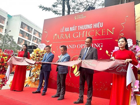 Farm Chicken thương hiệu sạch từ làng quê