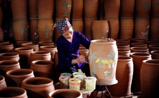 Bước chuyển mới của làng gốm Phù Lãng Bước chuyển mới của làng gốm Phù Lãng