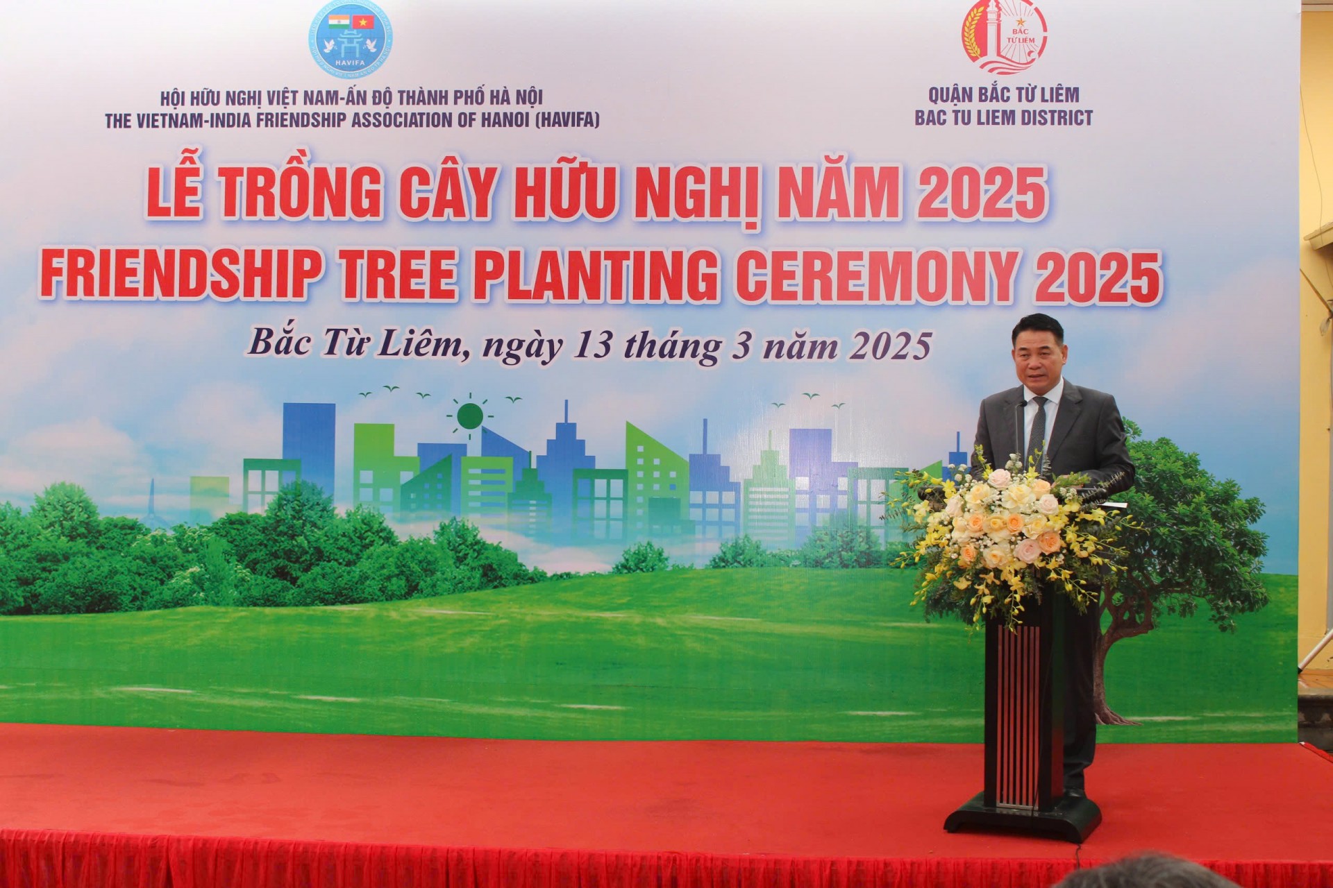 Hội hữu nghị Việt Nam - Ấn Độ TP.Hà Nội tổ chức Lễ trồng cây hữu nghị tại Bắc Từ liêm. Hội hữu nghị Việt Nam - Ấn Độ TP.Hà Nội tổ chức Lễ trồng cây hữu nghị tại Bắc Từ liêm.