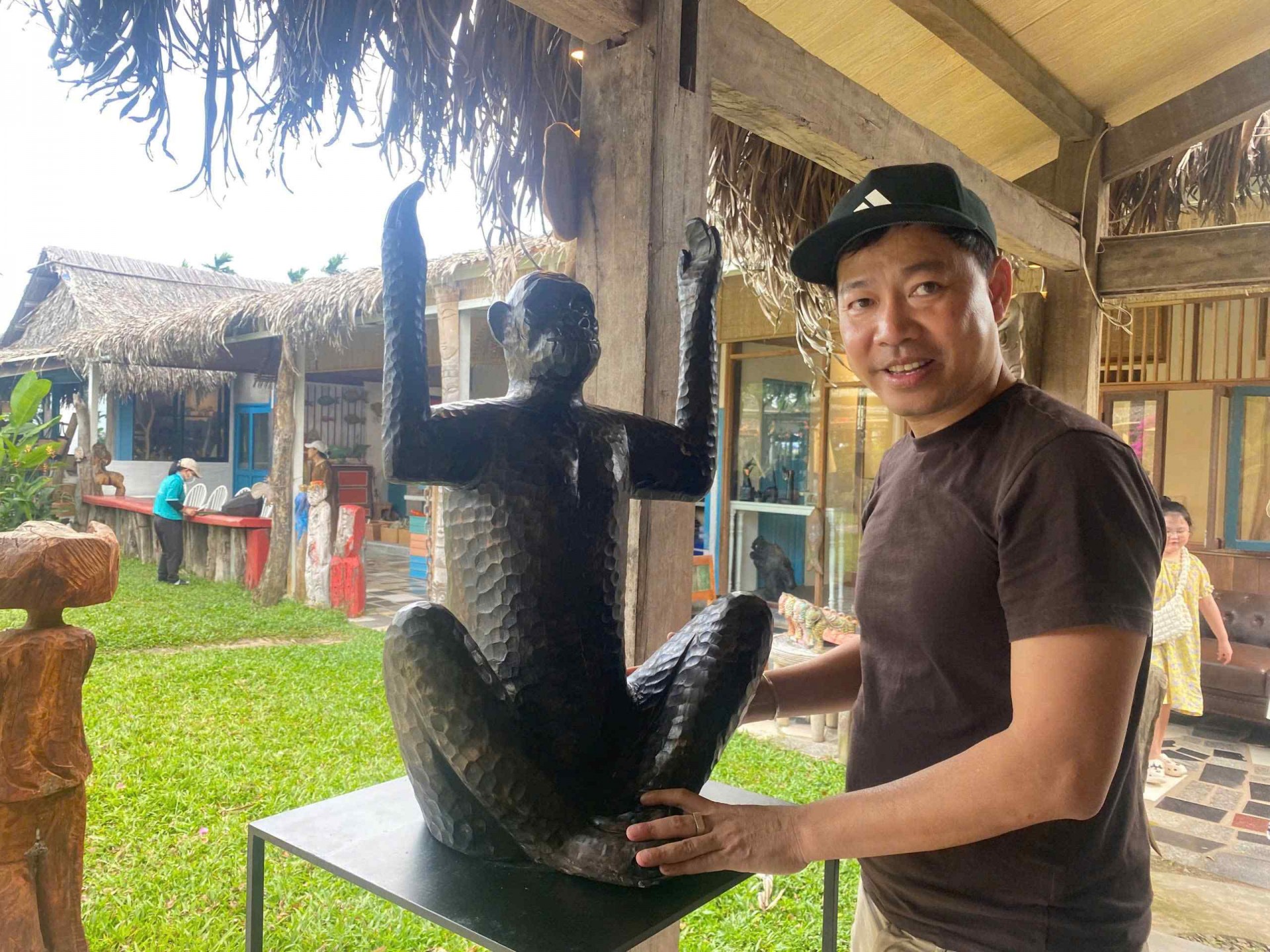 Quảng Nam: Những tác phẩm nghệ thuật độc đáo ở Làng Củi Lũ