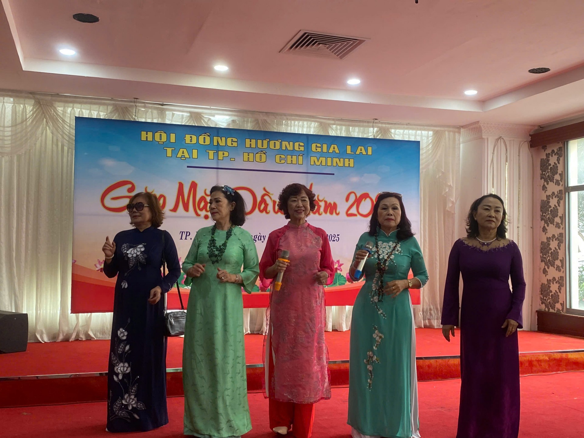 Tổ chức gặp mặt hội đồng hương Gia Lai tại Thành phố Hồ Chí Minh Tổ chức gặp mặt hội đồng hương Gia Lai tại Thành phố Hồ Chí Minh