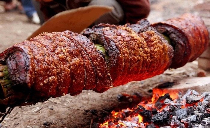 Văn hóa ẩm thực hấp dẫn tại làng cổ Đường Lâm