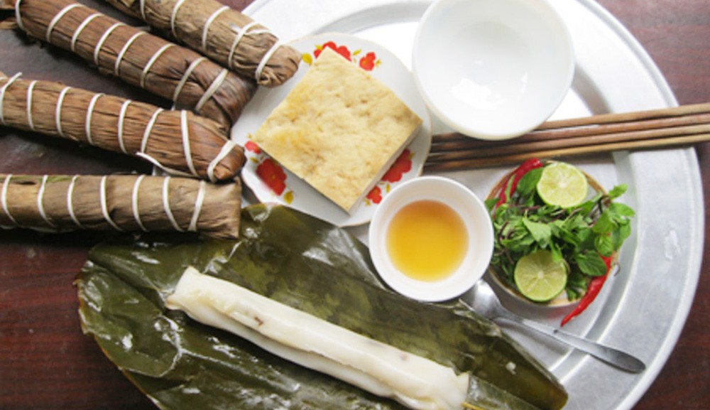 Văn hóa ẩm thực hấp dẫn tại làng cổ Đường Lâm