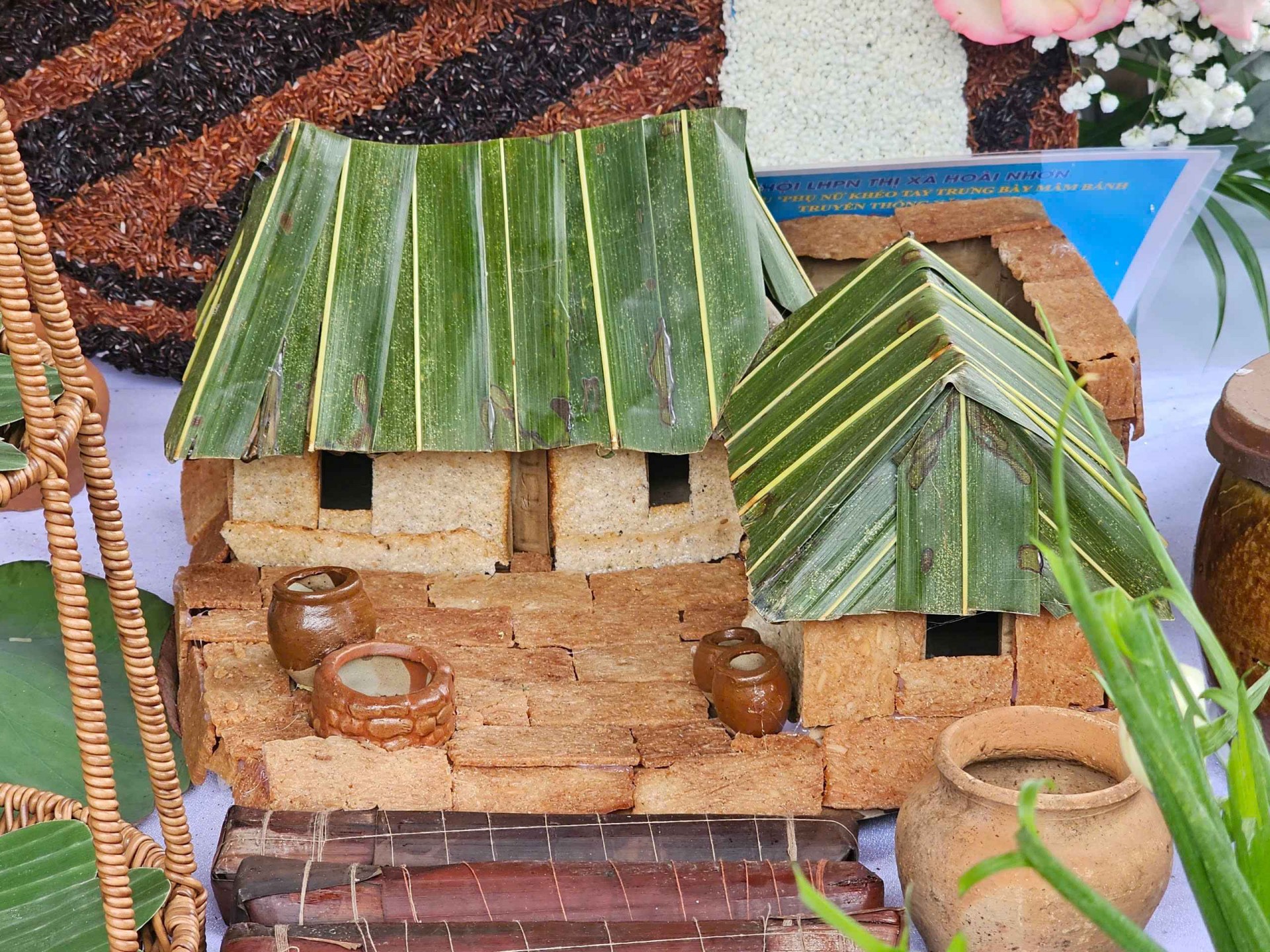 Lung linh sắc màu bánh truyền thống “Xứ Nẫu” Lung linh sắc màu bánh truyền thống “Xứ Nẫu”