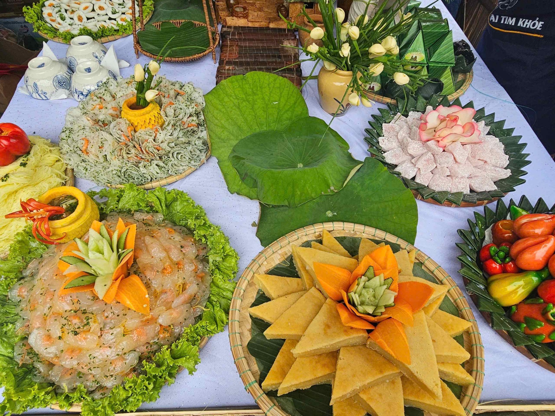 Lung linh sắc màu bánh truyền thống “Xứ Nẫu” Lung linh sắc màu bánh truyền thống “Xứ Nẫu”